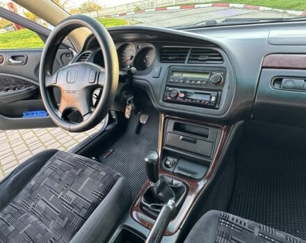 Сірий Хонда Аккорд, об'ємом двигуна 1.9 л та пробігом 235 тис. км за 4200 $, фото 13 на Automoto.ua