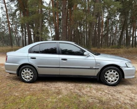 Серый Хонда Аккорд, объемом двигателя 1.9 л и пробегом 235 тыс. км за 2800 $, фото 4 на Automoto.ua