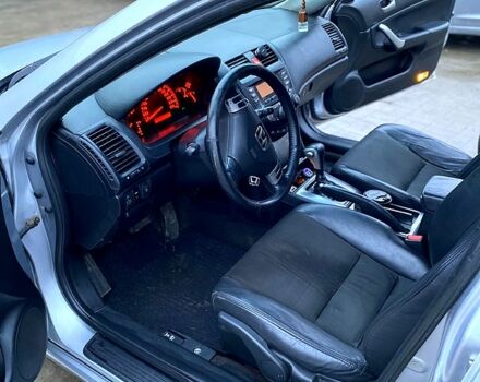 Сірий Хонда Аккорд, об'ємом двигуна 2 л та пробігом 370 тис. км за 5900 $, фото 4 на Automoto.ua