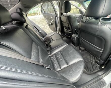 Серый Хонда Аккорд, объемом двигателя 2.4 л и пробегом 245 тыс. км за 5490 $, фото 8 на Automoto.ua