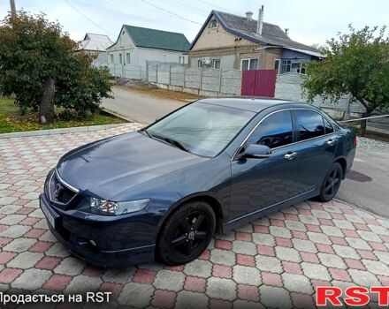 Серый Хонда Аккорд, объемом двигателя 2.4 л и пробегом 239 тыс. км за 7500 $, фото 1 на Automoto.ua