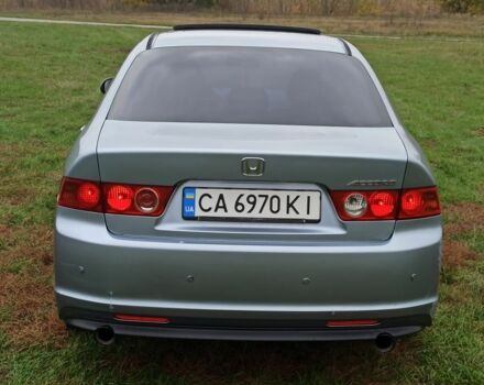 Сірий Хонда Аккорд, об'ємом двигуна 2.4 л та пробігом 300 тис. км за 6000 $, фото 4 на Automoto.ua