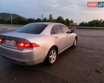 Серый Хонда Аккорд, объемом двигателя 2.2 л и пробегом 330 тыс. км за 4700 $, фото 8 на Automoto.ua