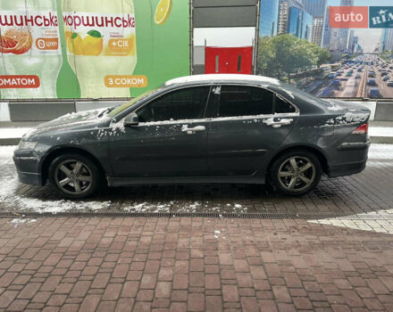 Серый Хонда Аккорд, объемом двигателя 2.35 л и пробегом 372 тыс. км за 4450 $, фото 8 на Automoto.ua