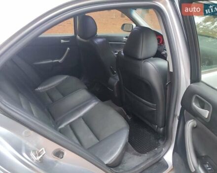 Серый Хонда Аккорд, объемом двигателя 2 л и пробегом 232 тыс. км за 5500 $, фото 6 на Automoto.ua