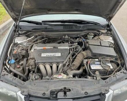 Серый Хонда Аккорд, объемом двигателя 2 л и пробегом 255 тыс. км за 6500 $, фото 3 на Automoto.ua