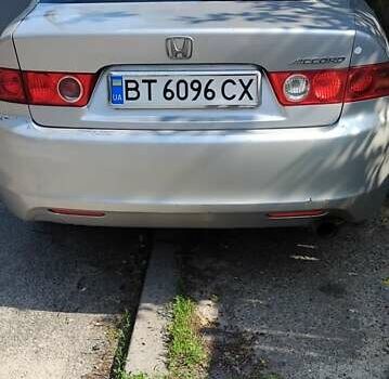 Серый Хонда Аккорд, объемом двигателя 2 л и пробегом 230 тыс. км за 6000 $, фото 3 на Automoto.ua