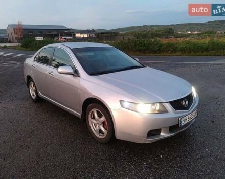 Серый Хонда Аккорд, объемом двигателя 2.2 л и пробегом 330 тыс. км за 4700 $, фото 2 на Automoto.ua