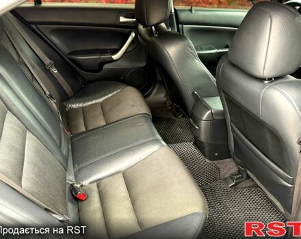 Сірий Хонда Аккорд, об'ємом двигуна 2.2 л та пробігом 300 тис. км за 5000 $, фото 12 на Automoto.ua