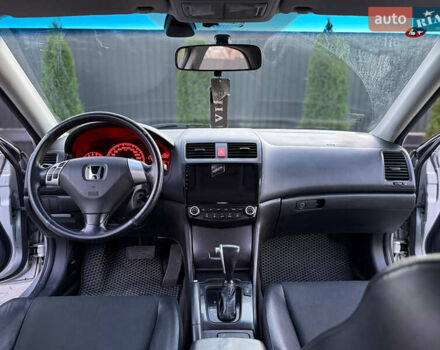 Серый Хонда Аккорд, объемом двигателя 2 л и пробегом 160 тыс. км за 5800 $, фото 13 на Automoto.ua