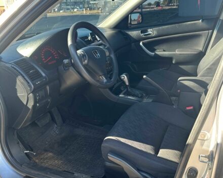 Серый Хонда Аккорд, объемом двигателя 2 л и пробегом 246 тыс. км за 3900 $, фото 8 на Automoto.ua