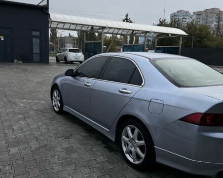 Серый Хонда Аккорд, объемом двигателя 2.4 л и пробегом 294 тыс. км за 5500 $, фото 1 на Automoto.ua