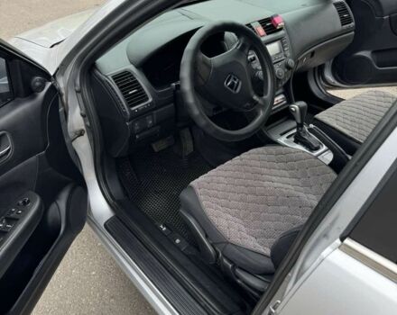 Серый Хонда Аккорд, объемом двигателя 2 л и пробегом 255 тыс. км за 6500 $, фото 2 на Automoto.ua