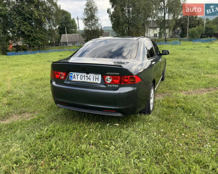 Серый Хонда Аккорд, объемом двигателя 2.2 л и пробегом 222 тыс. км за 6300 $, фото 3 на Automoto.ua