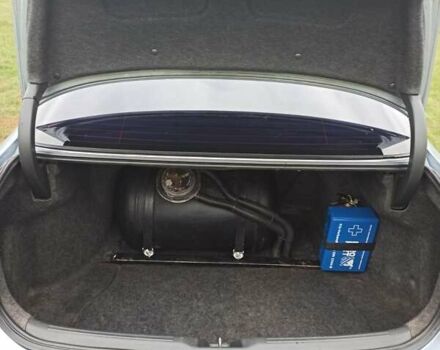 Серый Хонда Аккорд, объемом двигателя 2.35 л и пробегом 300 тыс. км за 6000 $, фото 1 на Automoto.ua