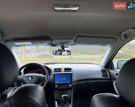 Серый Хонда Аккорд, объемом двигателя 2 л и пробегом 237 тыс. км за 4200 $, фото 14 на Automoto.ua