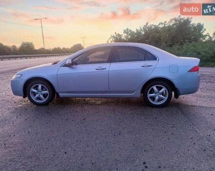 Серый Хонда Аккорд, объемом двигателя 2.2 л и пробегом 330 тыс. км за 4700 $, фото 6 на Automoto.ua