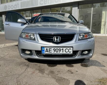 Серый Хонда Аккорд, объемом двигателя 2.4 л и пробегом 300 тыс. км за 6000 $, фото 3 на Automoto.ua