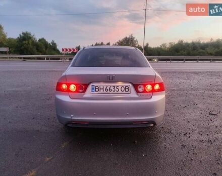 Серый Хонда Аккорд, объемом двигателя 2.2 л и пробегом 330 тыс. км за 4700 $, фото 7 на Automoto.ua