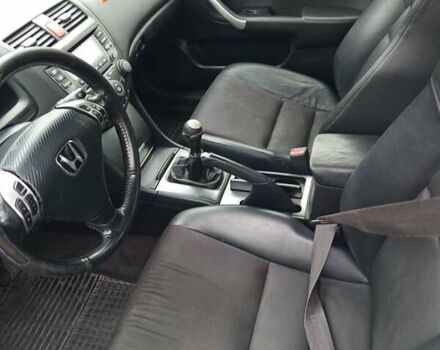 Серый Хонда Аккорд, объемом двигателя 2.2 л и пробегом 284 тыс. км за 4000 $, фото 6 на Automoto.ua