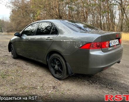 Сірий Хонда Аккорд, об'ємом двигуна 2 л та пробігом 376 тис. км за 6299 $, фото 4 на Automoto.ua