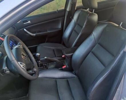 Серый Хонда Аккорд, объемом двигателя 2.2 л и пробегом 330 тыс. км за 4700 $, фото 28 на Automoto.ua