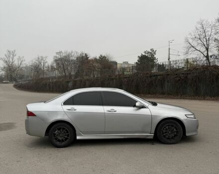 Серый Хонда Аккорд, объемом двигателя 2.2 л и пробегом 320 тыс. км за 4600 $, фото 5 на Automoto.ua