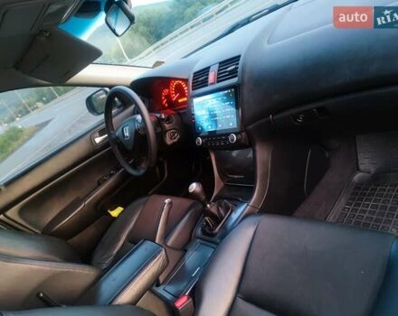 Серый Хонда Аккорд, объемом двигателя 2.2 л и пробегом 330 тыс. км за 4700 $, фото 12 на Automoto.ua