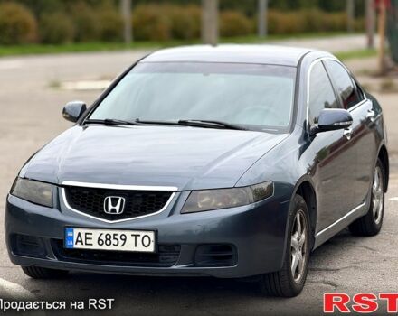 Сірий Хонда Аккорд, об'ємом двигуна 2.2 л та пробігом 300 тис. км за 5000 $, фото 1 на Automoto.ua