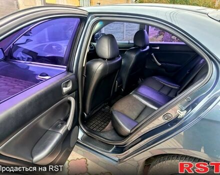 Серый Хонда Аккорд, объемом двигателя 2.4 л и пробегом 239 тыс. км за 7500 $, фото 8 на Automoto.ua