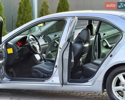 Серый Хонда Аккорд, объемом двигателя 2 л и пробегом 160 тыс. км за 5800 $, фото 8 на Automoto.ua