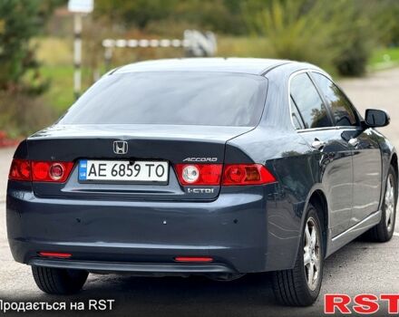 Сірий Хонда Аккорд, об'ємом двигуна 2.2 л та пробігом 300 тис. км за 5000 $, фото 5 на Automoto.ua