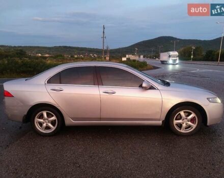 Серый Хонда Аккорд, объемом двигателя 2.2 л и пробегом 330 тыс. км за 4700 $, фото 9 на Automoto.ua