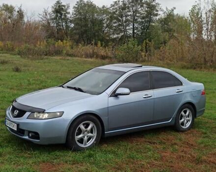 Серый Хонда Аккорд, объемом двигателя 2.35 л и пробегом 300 тыс. км за 6000 $, фото 5 на Automoto.ua