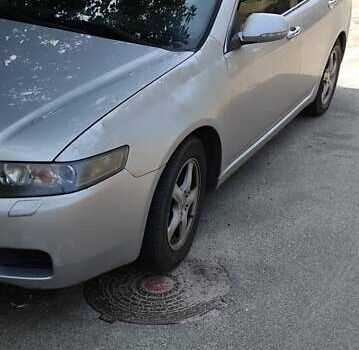 Серый Хонда Аккорд, объемом двигателя 2 л и пробегом 230 тыс. км за 6000 $, фото 2 на Automoto.ua