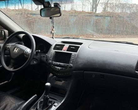 Серый Хонда Аккорд, объемом двигателя 2.2 л и пробегом 320 тыс. км за 4600 $, фото 11 на Automoto.ua