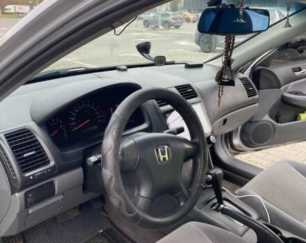 Сірий Хонда Аккорд, об'ємом двигуна 2.4 л та пробігом 322 тис. км за 4999 $, фото 7 на Automoto.ua