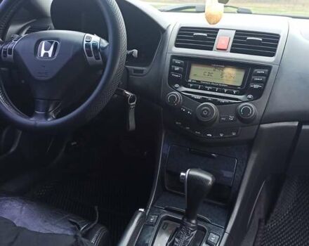 Серый Хонда Аккорд, объемом двигателя 2.35 л и пробегом 300 тыс. км за 6000 $, фото 4 на Automoto.ua