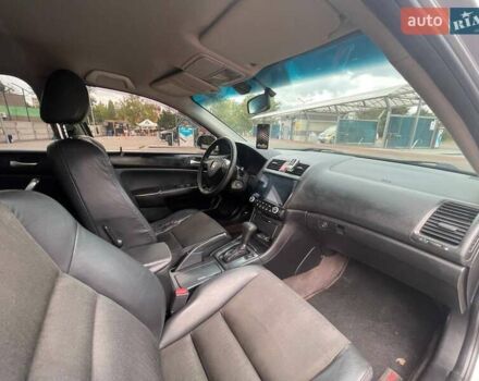 Серый Хонда Аккорд, объемом двигателя 2 л и пробегом 342 тыс. км за 5600 $, фото 6 на Automoto.ua