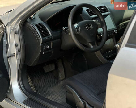 Серый Хонда Аккорд, объемом двигателя 2 л и пробегом 285 тыс. км за 5600 $, фото 6 на Automoto.ua