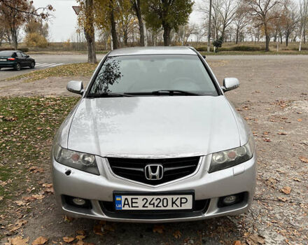 Серый Хонда Аккорд, объемом двигателя 2 л и пробегом 337 тыс. км за 5100 $, фото 2 на Automoto.ua