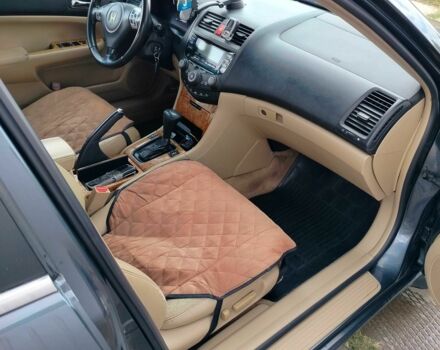 Серый Хонда Аккорд, объемом двигателя 2 л и пробегом 261 тыс. км за 6500 $, фото 7 на Automoto.ua