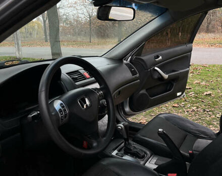 Серый Хонда Аккорд, объемом двигателя 2 л и пробегом 337 тыс. км за 5100 $, фото 16 на Automoto.ua