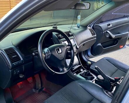 Серый Хонда Аккорд, объемом двигателя 2.2 л и пробегом 400 тыс. км за 5500 $, фото 3 на Automoto.ua