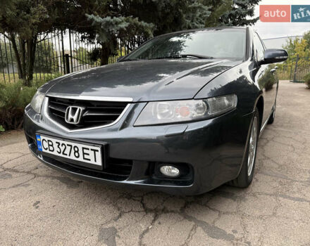 Серый Хонда Аккорд, объемом двигателя 2.4 л и пробегом 352 тыс. км за 5800 $, фото 3 на Automoto.ua