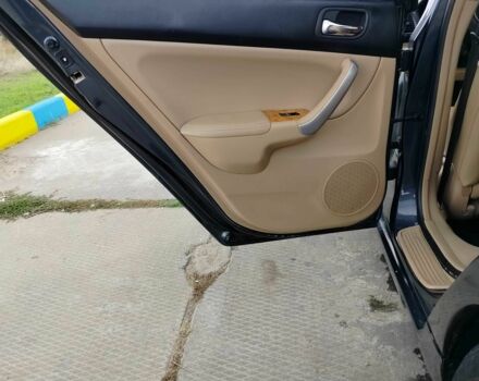 Серый Хонда Аккорд, объемом двигателя 2 л и пробегом 261 тыс. км за 6500 $, фото 11 на Automoto.ua