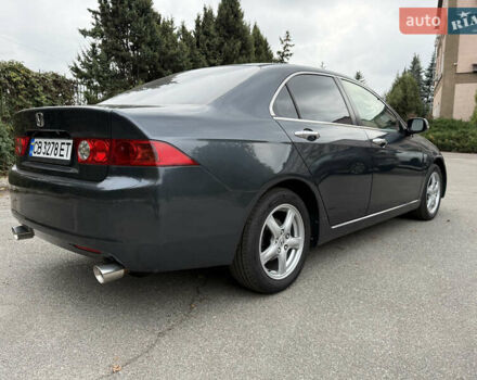 Серый Хонда Аккорд, объемом двигателя 2.4 л и пробегом 352 тыс. км за 5800 $, фото 16 на Automoto.ua