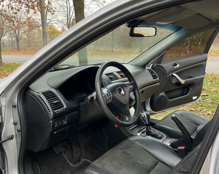 Серый Хонда Аккорд, объемом двигателя 2 л и пробегом 337 тыс. км за 5100 $, фото 18 на Automoto.ua