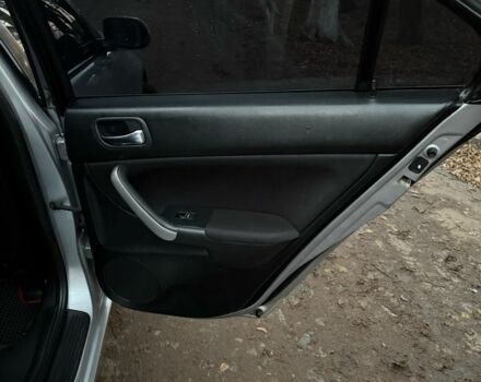 Серый Хонда Аккорд, объемом двигателя 2 л и пробегом 256 тыс. км за 5400 $, фото 18 на Automoto.ua