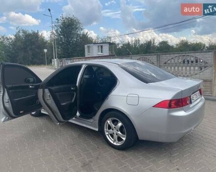 Серый Хонда Аккорд, объемом двигателя 2 л и пробегом 342 тыс. км за 5600 $, фото 7 на Automoto.ua